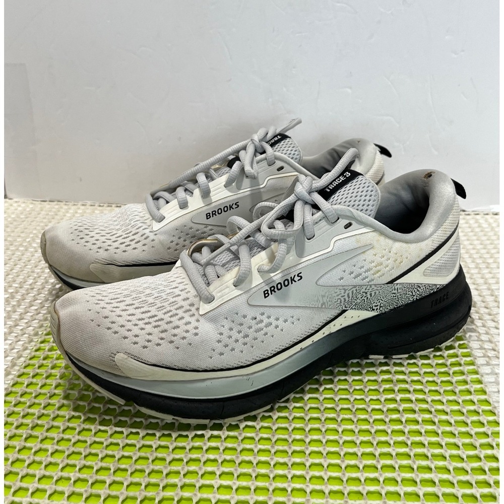 Brooks Trace 3 Running Shoes Womens 8.5D Wide White Black Sneakers good